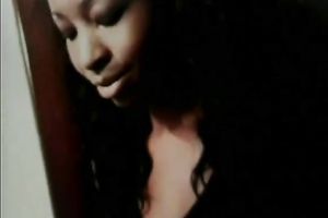 A Black Couple Wanna Fuck Right In An Open Green Field