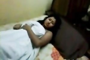 Morning fuck with my plump Indian GF in missionary pose