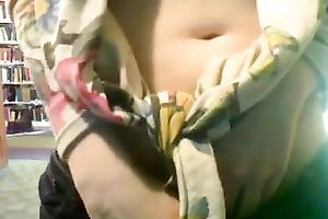 Amateur college student receives perverted and nasty in library