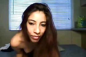 Dark skin wench with saggy pointer sisters desires some attention