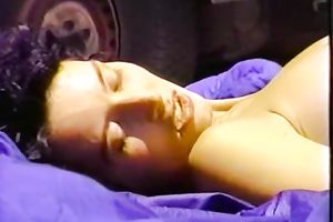Two wondrous women take up with the tongue every other's vaginas outdoors