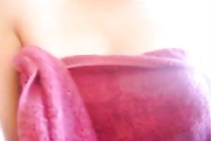 Asian camgirl is doing a great web camera show for her boyfriend