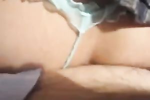 The hawt lace pants of my girlfriend turned me on outdoors