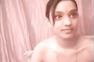 Cute youthful black skin Desi white bitch flashes topless on livecam