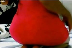 Sizzling Mexican playgirl showing her boobies and ass on cam