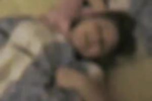 Beautiful curvy girlfriend gives me some head at morning