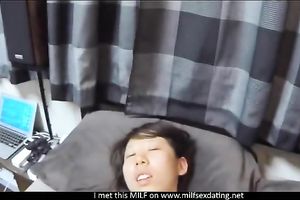 This sexual Japanese mother I'd like to fuck can't live without to have sex with her pants on