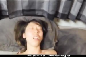 This sexual Japanese mother I'd like to fuck can't live without to have sex with her pants on