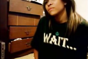 Ebony legal age teenager livecam masturbation in her room at night