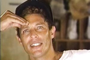 Two horny and slutty strumpets engulf the dark toolbox