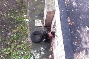 Amateur pair caught fucking outdoors