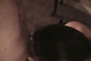 Tipsy brunette hair girlfriend sits on her chunky butt blowing my cock