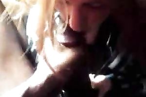 I think my amateur wife got truly hungry for my penis and craves to be facialized