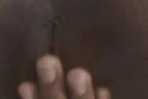 Busty and voluptuous Indian bimbo shaves her snapper