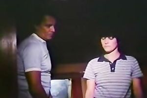 Perverted jerk drilled his girlfriend right outside her abode