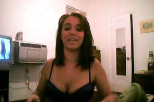 Beautiful and skanky dark brown babe showed her hairless pussy