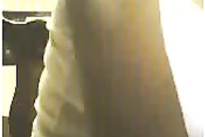 Russian cam doxy Tania flashes her pointer sisters in lacy brassiere