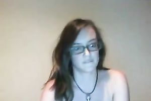 Sexy foureyed housewife pushing juicy love tunnel with smooth sex toy