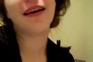 Cute dilettante legal age teenager babe gives fantastic irrumation in homemade sex movie