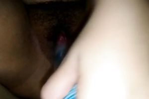 Horny gazoo cam slut can't live without weenie shaped objects and that babe is not shy