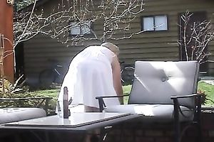 I just love playing with my soft pink cunt outdoors