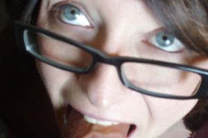 Mature slutty wife sucking hubby cock on camera
