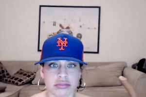 Strong squinted dilettante web camera brunette hair sucked her man's pecker