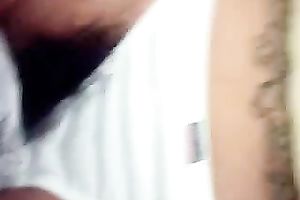 Petite Mexican sweetheart lets me in betwixt her legs lastly