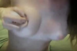 My immodest haired brunette hair girlie likes posing all exposed on camera