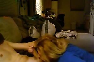 Blonde big beautiful woman sucks my weiner and doesn't want to stop