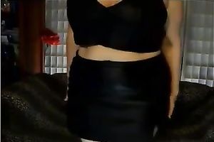 This is a real non-professional big beautiful woman milf that will make u sexually excited