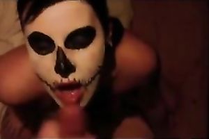 Scull faced wench gives me the hottest blowjob of my life