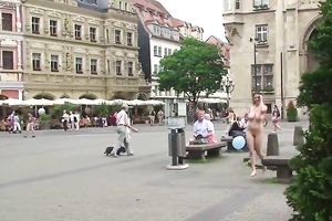 slutty wife Naked artistic return for the city