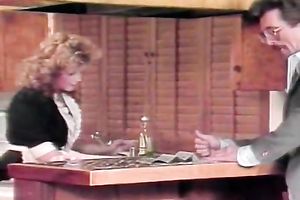 Light head sizzling maid rides penis of her boss in reverse cowgirl pose