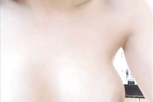 Straight haired glamorous Asian cam honey posed for me all naked