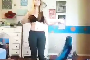 Svelte cute str8 haired cam nympho was showing off her booty