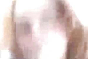 Just a marvelous Arab married woman so glad to engulf a 10-Pounder on web camera