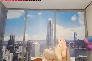 Sexy golden-haired milf toys her fur pie to big O and groans crazily