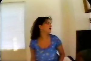 Chubby slut with big round wobblers acquires screwed in missionary position