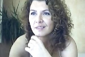 Bonny unshaved dark brown web camera mom pleases her the one and the other holes with dildos