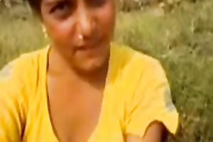 Amateur Indian brunette stripped her quite priceless boobies outdoors