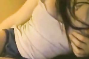 Alluring buxom and super sexy livecam babe masturbated to turn me on