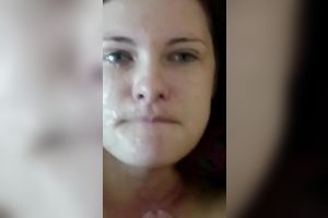 Slut wife gets turned on by big facial