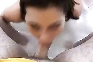 Appetizing brunette hair temptress deepthroats her lover's wang like a pro