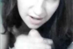 Messy facial after astounding oral sex for my dark brown secretary