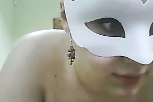 Masked hawt plump slut rubs and dives in her fingers unfathomable in her fanny