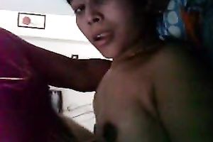 Indian stud copulates his breathtaking dilettante Desi girl on cam