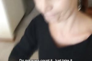 Whorish older doxy kmows well sexy to blow biggest ramrods