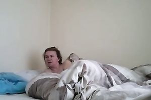 My mature European girl desires to play sex games in the morning