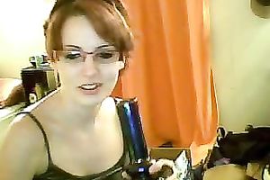 Nerdy redhead livecam hottie flashes her love muffins and pussy for specie
